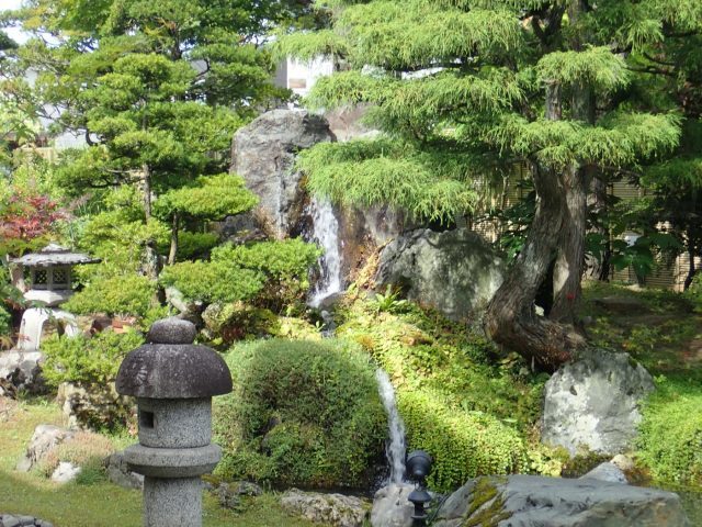 th P7300041